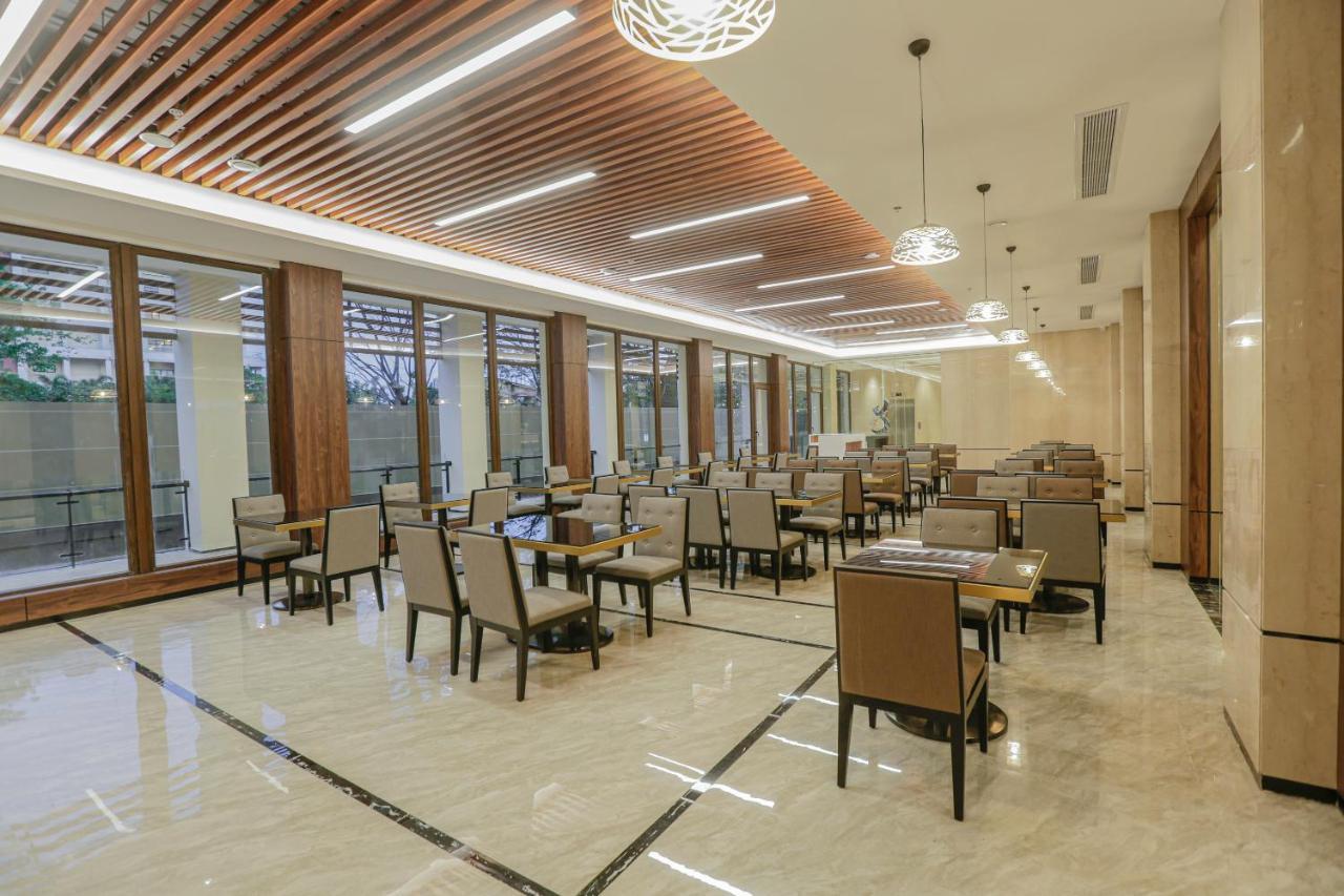 Hotel Casiana & Events Center Tagaytay Managed By Hii Tagaytay City Esterno foto